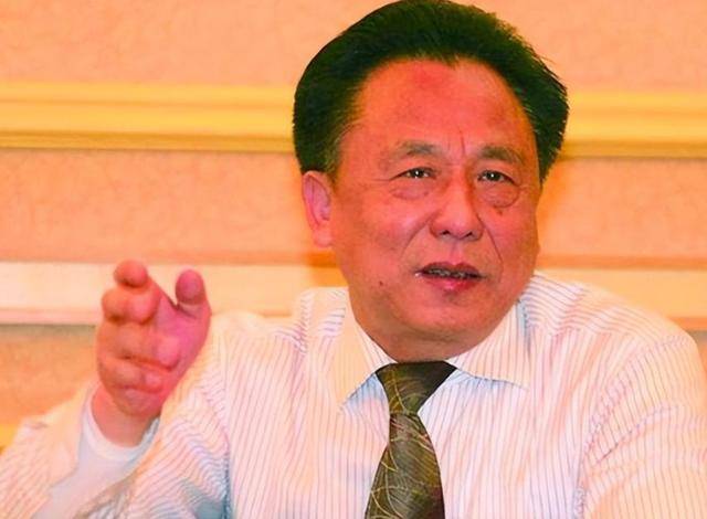 生下11个私生子75岁还在开枝散叶新葡京在逃富豪10位情妇翻牌睡觉(图10)