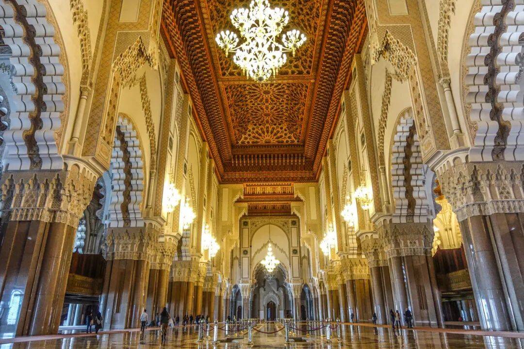 斯两国深度游探寻撒哈拉的故事新葡京娱乐城免签！摩洛哥突尼(图3)